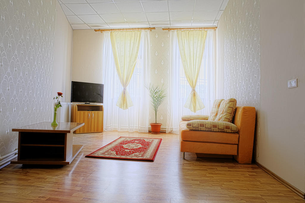 Hotel Casa Preturii Tîrgu Lăpuş Pokoj fotografie